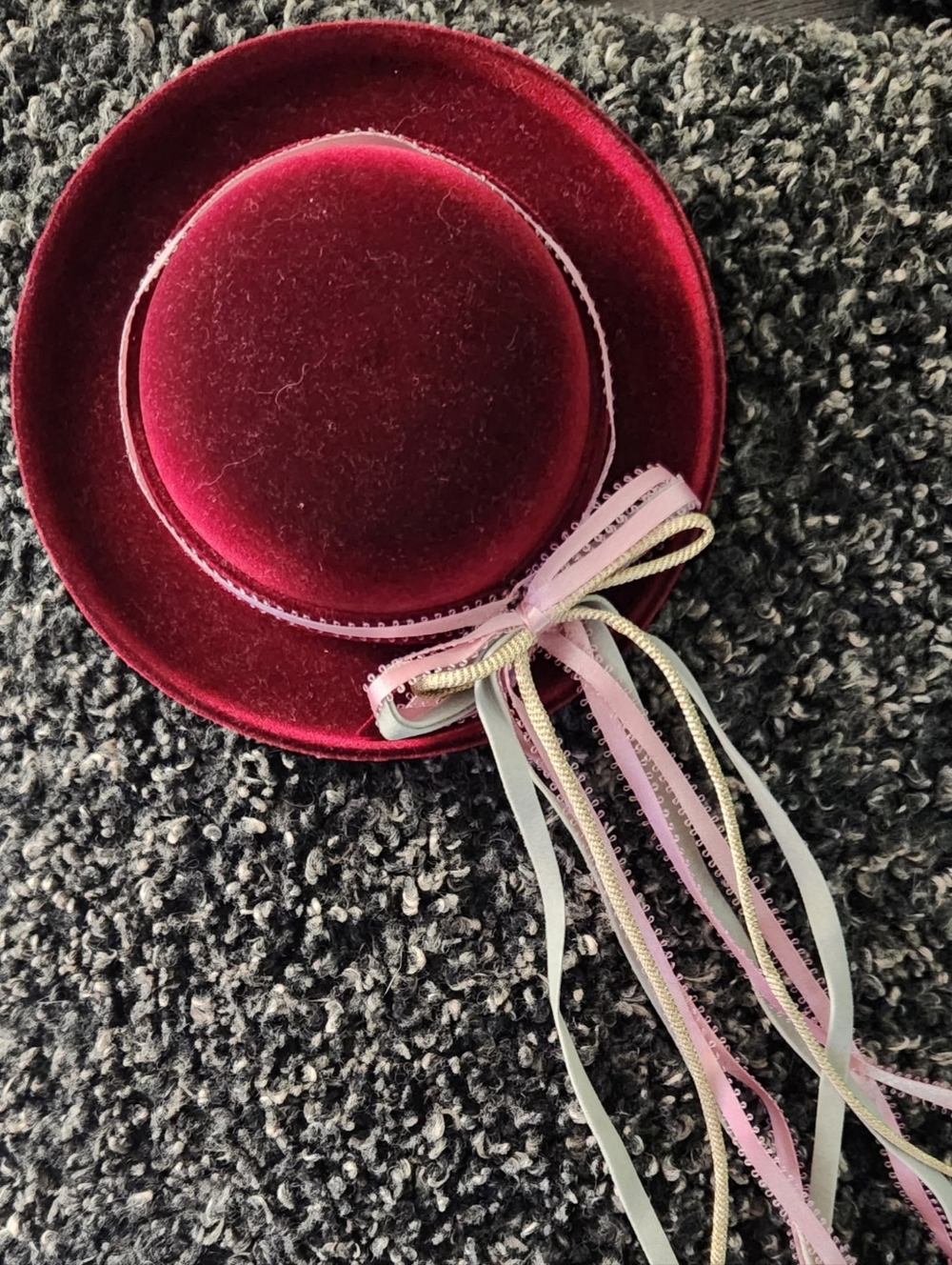 American Girl Dolls Samantha's Velvet Bow Burgundy Hat Pleasant Company